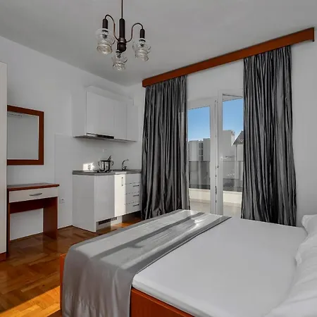 Cobrnic Apartment Tucepi
