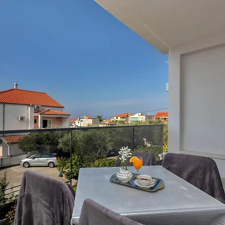 Apartment Cobrnic