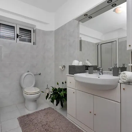 Apartment Cobrnic