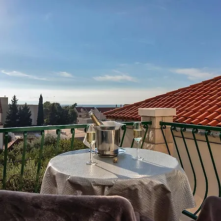 Cobrnic Apartment Tučepi